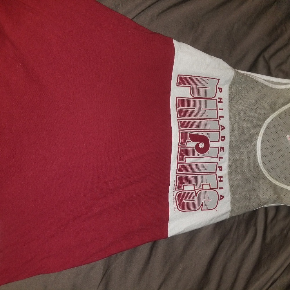 Philadelphia Phillies tank top ⚾️